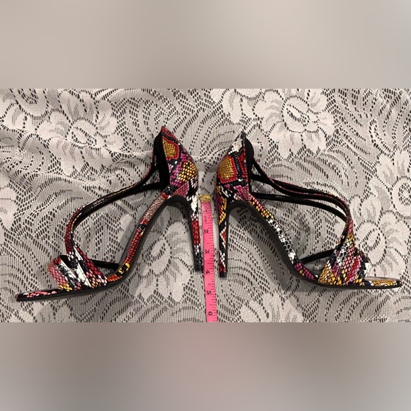 Strappy pink and red vegan snakeskin heel NIB size 39 (size 8 .5 US) - Picture 7 of 11